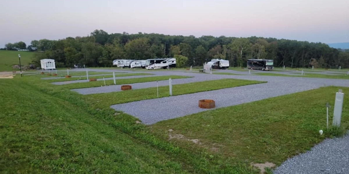 One of Ridgeview Campground's spacious RV camping sites