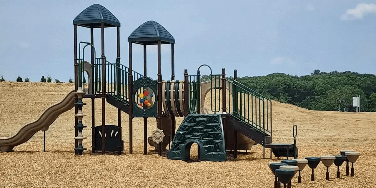 Ridgeview Campground playground